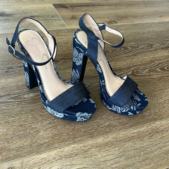 Jessica Simpson denim platform heels - Picture 1 of 5